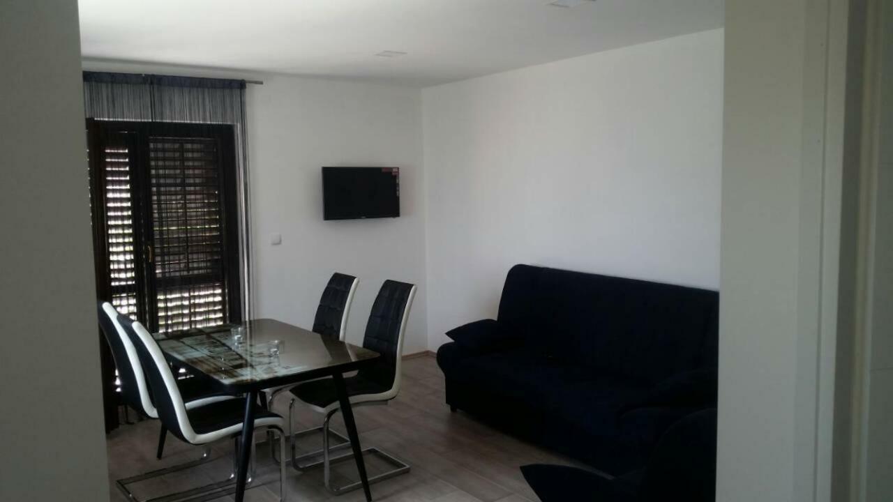 Apartmani Jadranka Βόντιτσε Εξωτερικό φωτογραφία